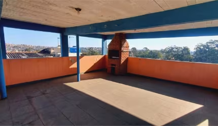 Sobrado com 3 quartos + edícula independente à venda na divisa Interlagos e Grajaú SP