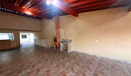 Espaçoso Apartamento com 3 Quartos e Área de Lazer Ampla - Perfeito para Família