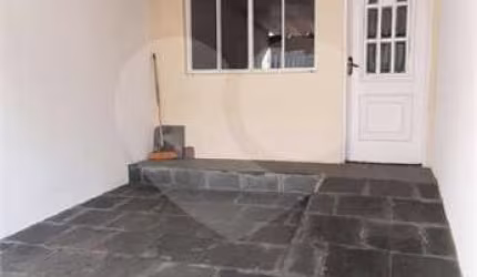Sobrado Condomínio Fechado