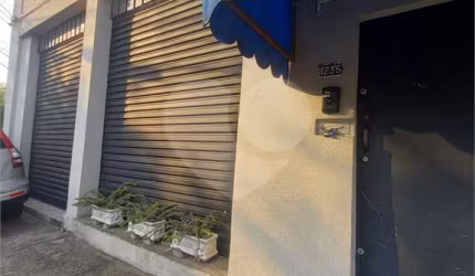 PRÉDIO COMERCIAL  NA VILA FRIBURGO SOCORRO