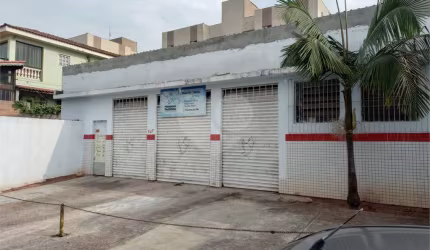 GALPÃO MAIS UMA CASA TÉRREA
