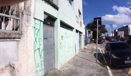 Prédio com 2 pavimentos  em região comercial Excelente localização industrial no Socorro