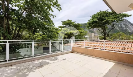 Casa com 5 suítes à venda, 357 m² por R$ 3.300.000 - Itacoatiara - Niterói/RJ
