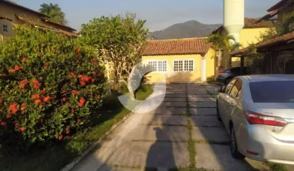Casa com 2 dormitórios à venda, 90 m² por R$ 485.000 - Itaipu - Niterói/RJ