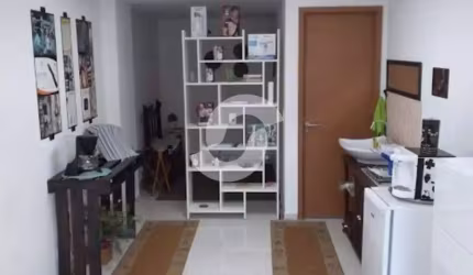 Sala comercial com 27 m² com 1 vaga Centro de Niterói