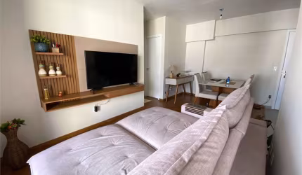 Apartamento à venda.