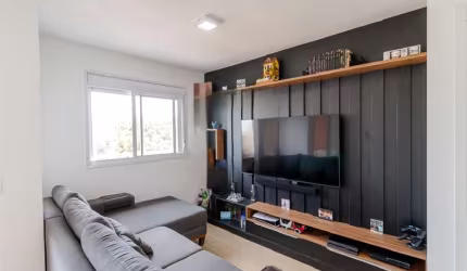 Apartamento mobiliado.