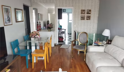 Casa na Saúde com 4 dormitórios