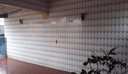 Casa de 2 dormitórios na Vila Guarani