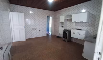 Casa de 2 dormitórios no Jabaquara