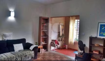 Casa á venda no Jabaquara.