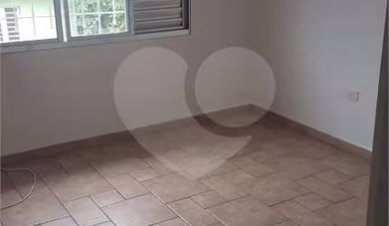 Vende Excelente Sobrado com 4 Dormitórios em Pirituba!!