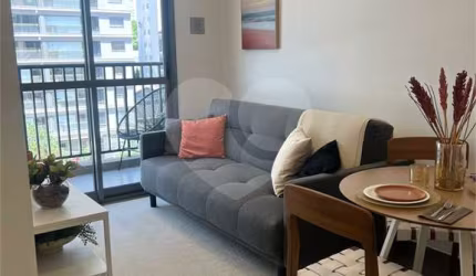 Apartamento Mobiliado, metrô Conceição