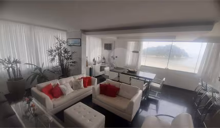 Apartamento com 3 quartos à venda em José Menino - SP