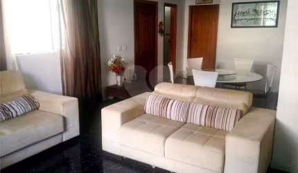 Casa com 4 quartos à venda em Embaré - SP