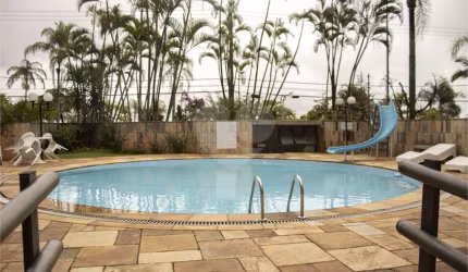 Apartamento com 3 quartos à venda ou para locação em Aparecida - SP