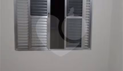Apartamento com 2 quartos à venda em Aparecida - SP