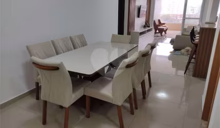 Apartamento com 3 quartos à venda em Canto Do Forte - SP