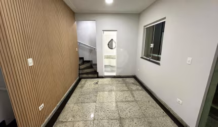Sobrado com 3 quartos à venda em Aparecida - SP