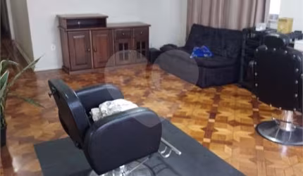 Apartamento com 3 quartos à venda em Macuco - SP