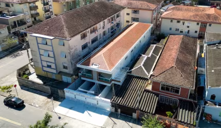 Casa de vila com 3 quartos à venda em Marapé - SP