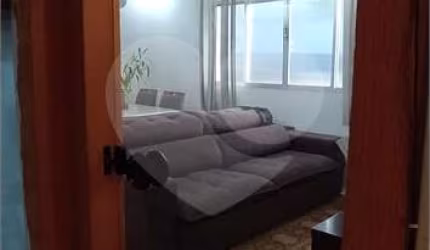 Apartamento com 3 quartos à venda em Aparecida - SP