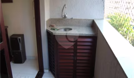 Apartamento com 3 quartos à venda em Parque Enseada - SP