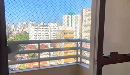 Duplex com 3 quartos à venda ou para locação em Vila Mathias - SP