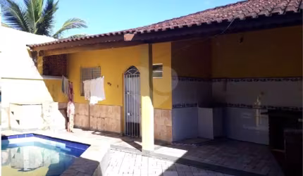 Casa com 3 quartos à venda em Jardim Palmeiras I - SP