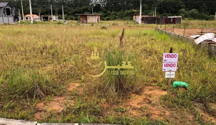 Terreno à venda no Centro, Ilhota  por R$ 70.000