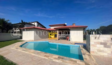 Casa térrea com piscina - Bougainvillee V - Peruíbe/SP