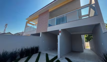 Casa sobreposta a venda em Peruíbe -  Stella Maris - Peruíbe/SP
