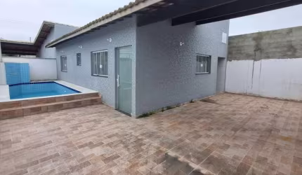 Casa com piscina - Josedy - Peruíbe/SP