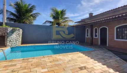 Casa térrea com piscina á 700m do mar  - Oasis - Peruíbe/SP
