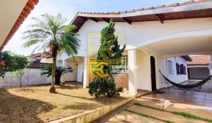 Casa térrea á 300m da praia - Beira Mar - Peruíbe/SP