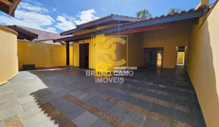 Casa térrea á 200m do mar - Três Marias - Peruíbe/SP