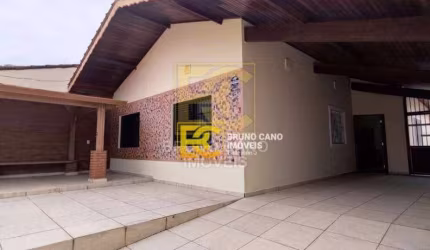 Casa térrea á 200 metros do mar - Oasis - Peruíbe/SP
