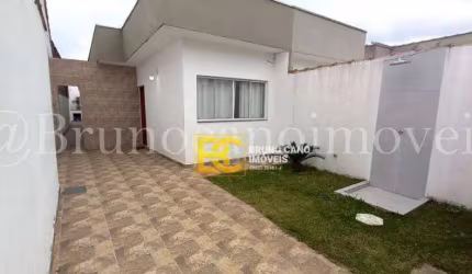 Casa térrea com piscina a venda - Arpoador - Peruíbe/SP