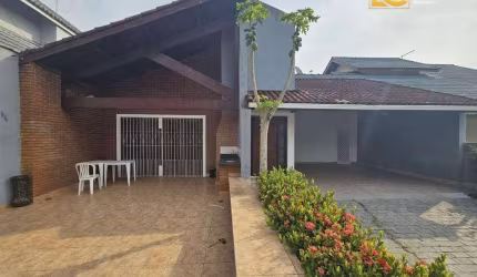 Casa a 270m do Mar - Parque Balneário Oásis - Peruíbe/SP