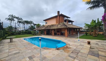 Sobrado em 2 Lotes com 4 Dormitórios e Piscina a venda  - Bougainville Residencial III - Peruíbe/SP