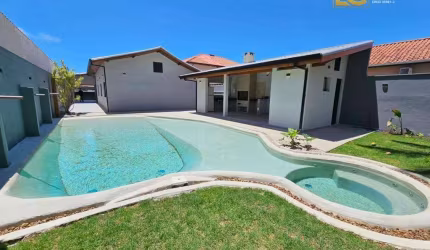 Casa térrea moderna com a primeira piscina de lago artificial em Peruíbe!! - Cidade Nova Peruibe - Peruíbe/SP