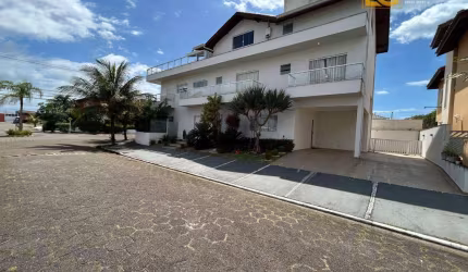 Triplex com piscina em condomínio - Residencial Três Marias - Peruíbe/SP