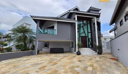 Sobrado Triplex com 4 dormitórios à venda - Bougainvillee I - Peruíbe/SP