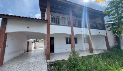 Sobrado á venda - Três Marias - Peruíbe/SP