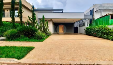Condomínio com 3 quartos à venda em Vila Do Golf - SP