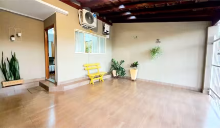 Casa com 3 quartos à venda em Jardim Palma Travassos - SP