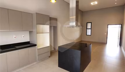 Casa com 3 quartos à venda em Portal Da Mata - SP