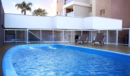 Apartamento com 2 quartos à venda em Parolin - PR