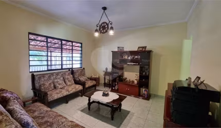 Casa com 2 quartos à venda em Jardim Das Vertentes - SP