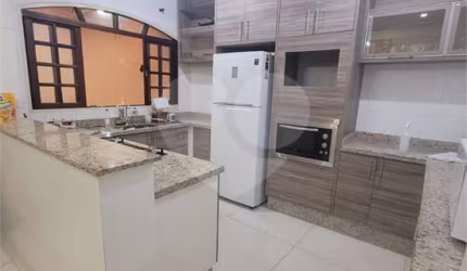 Sobrado com 3 quartos à venda em Jardim Penha - SP